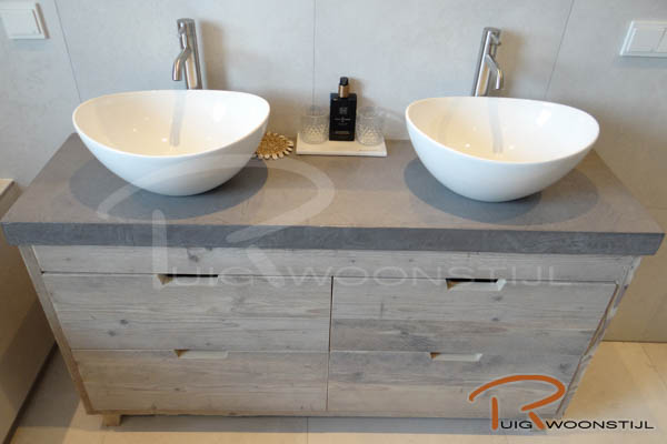 ''Ezekiel'' - Afbeelding 3